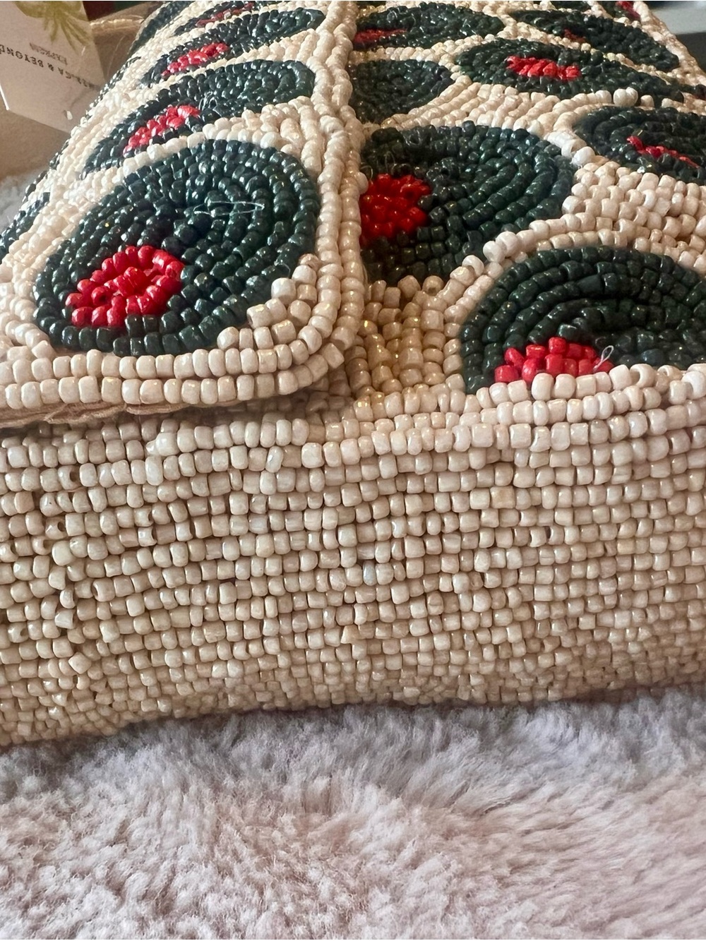 NWT America & Beyond Beaded Cream Shoulder Bag with Olives Motif - Picture 5 of 9